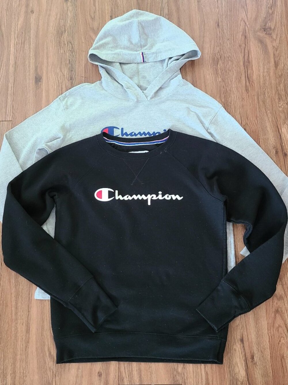 Champion Womens Sweatshirts Pullover Hoodie Black Gray Size Small Lot of 2